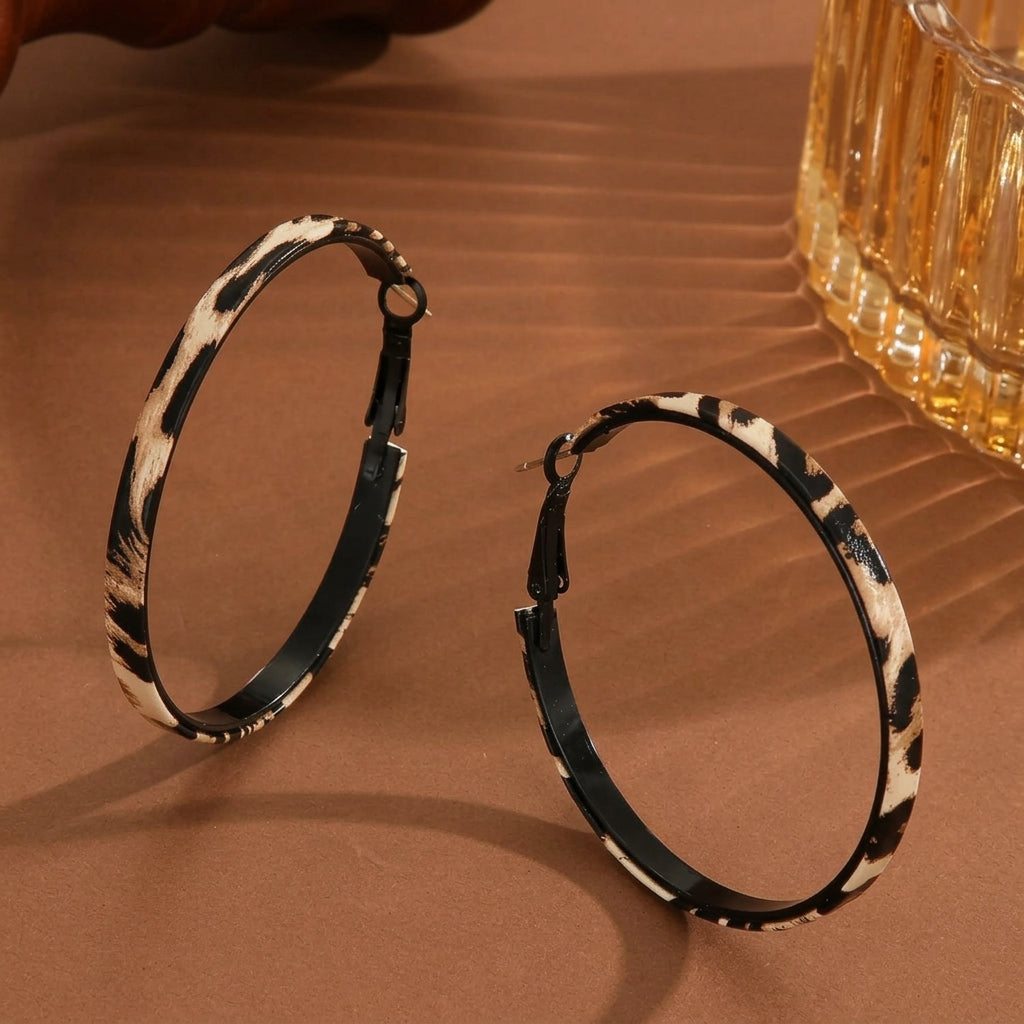 Women’s Hoop Earrings with Leopard Pattern