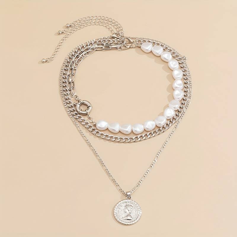 Vintage Pendant Necklace