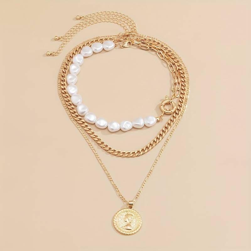 Vintage Pendant Necklace