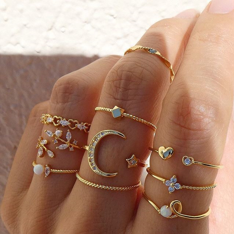 Moon and Star Fashion Ring Set