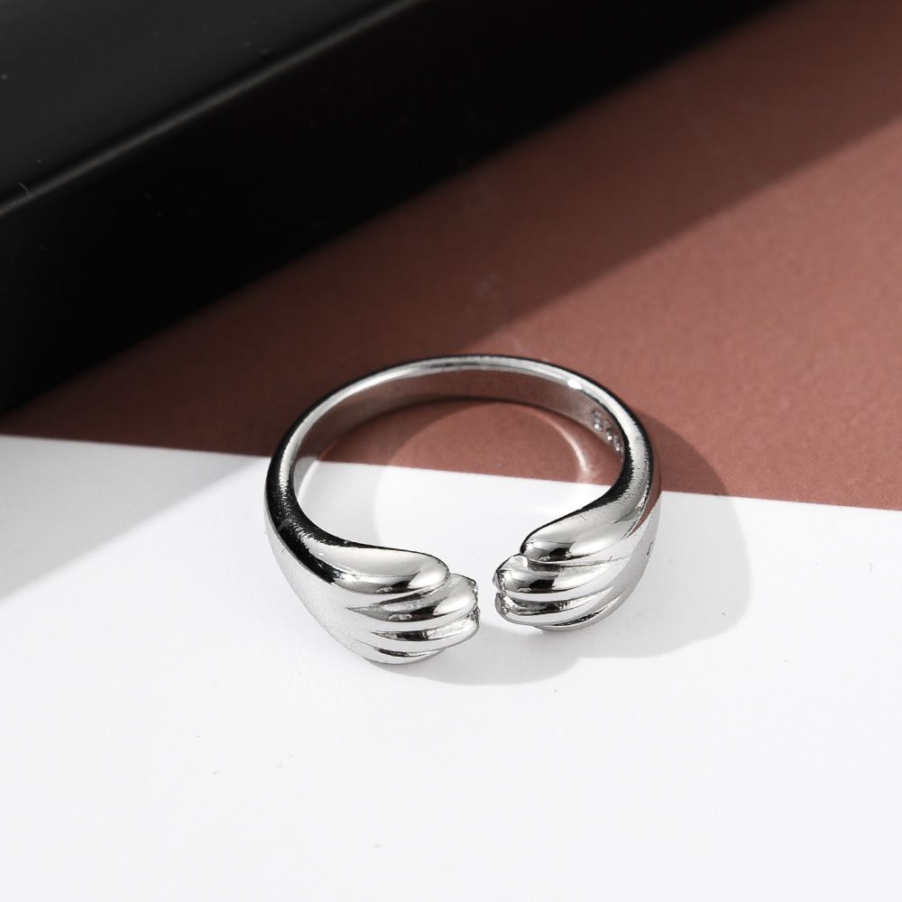 Women's Adjustable Ring Featuring Cat Paw Design