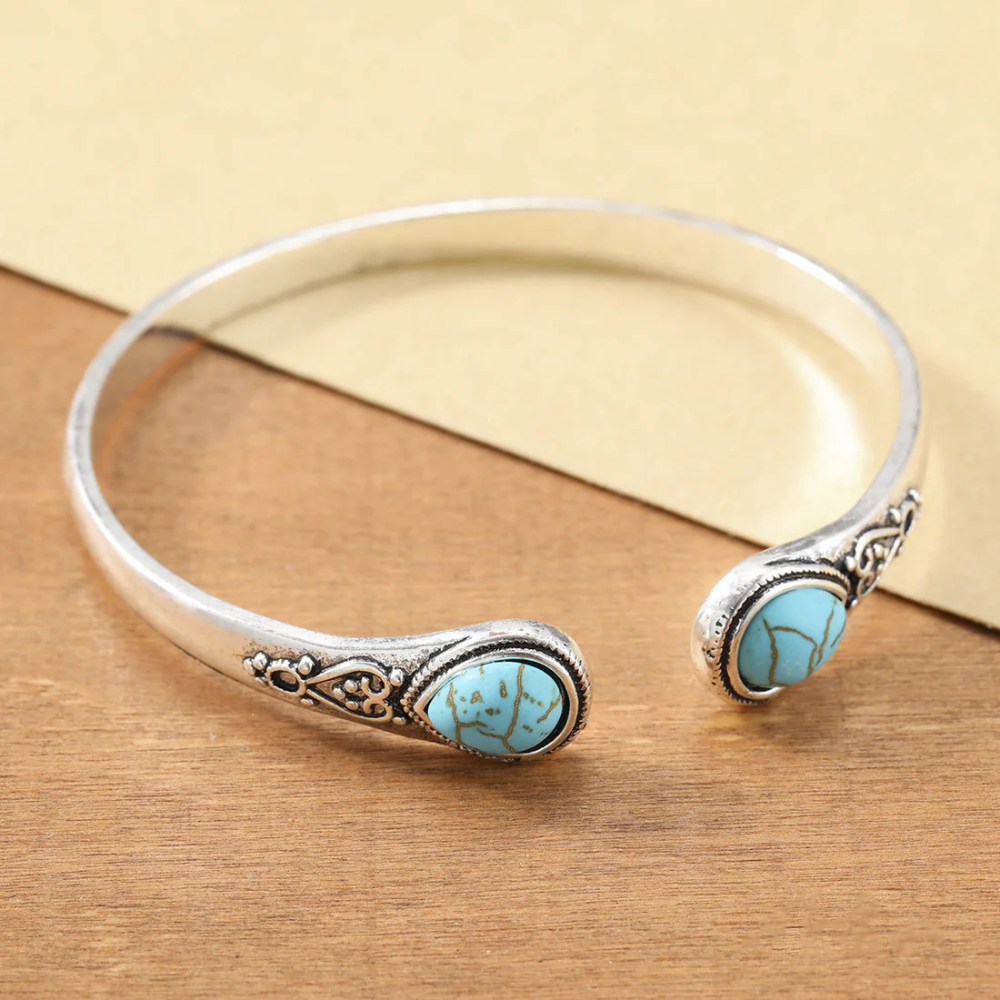 Women’s Adjustable Boho Bracelet Featuring Decorative Stone Details