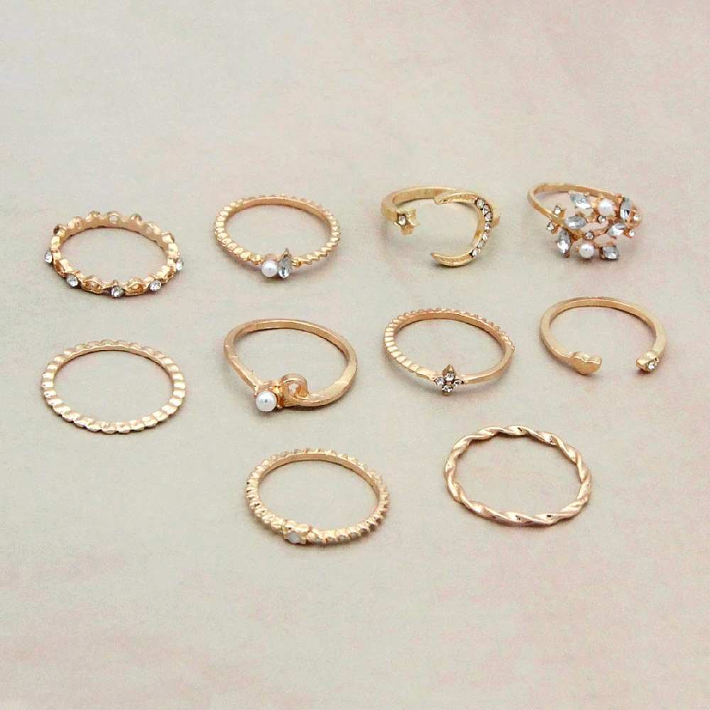 Moon and Star Fashion Ring Set