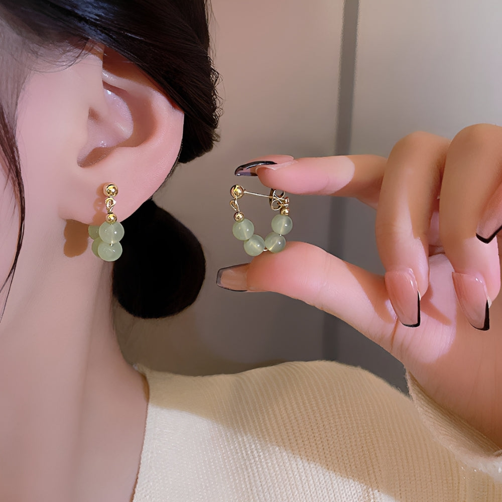 Women's Earrings with Round Pearl Design