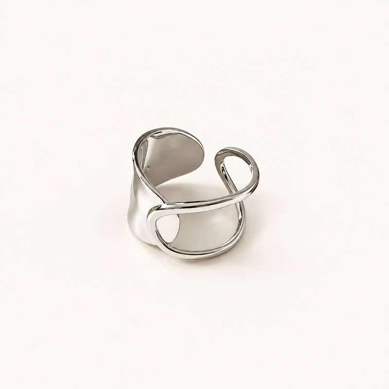 Women Adjustable Chunky Ring with Hammered Style