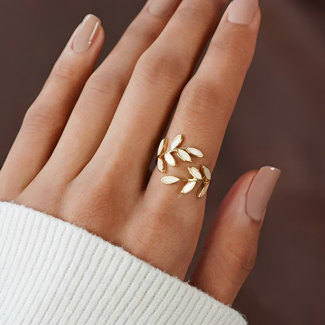 Women's Adjustable Leaf Ring with Decorative Stone