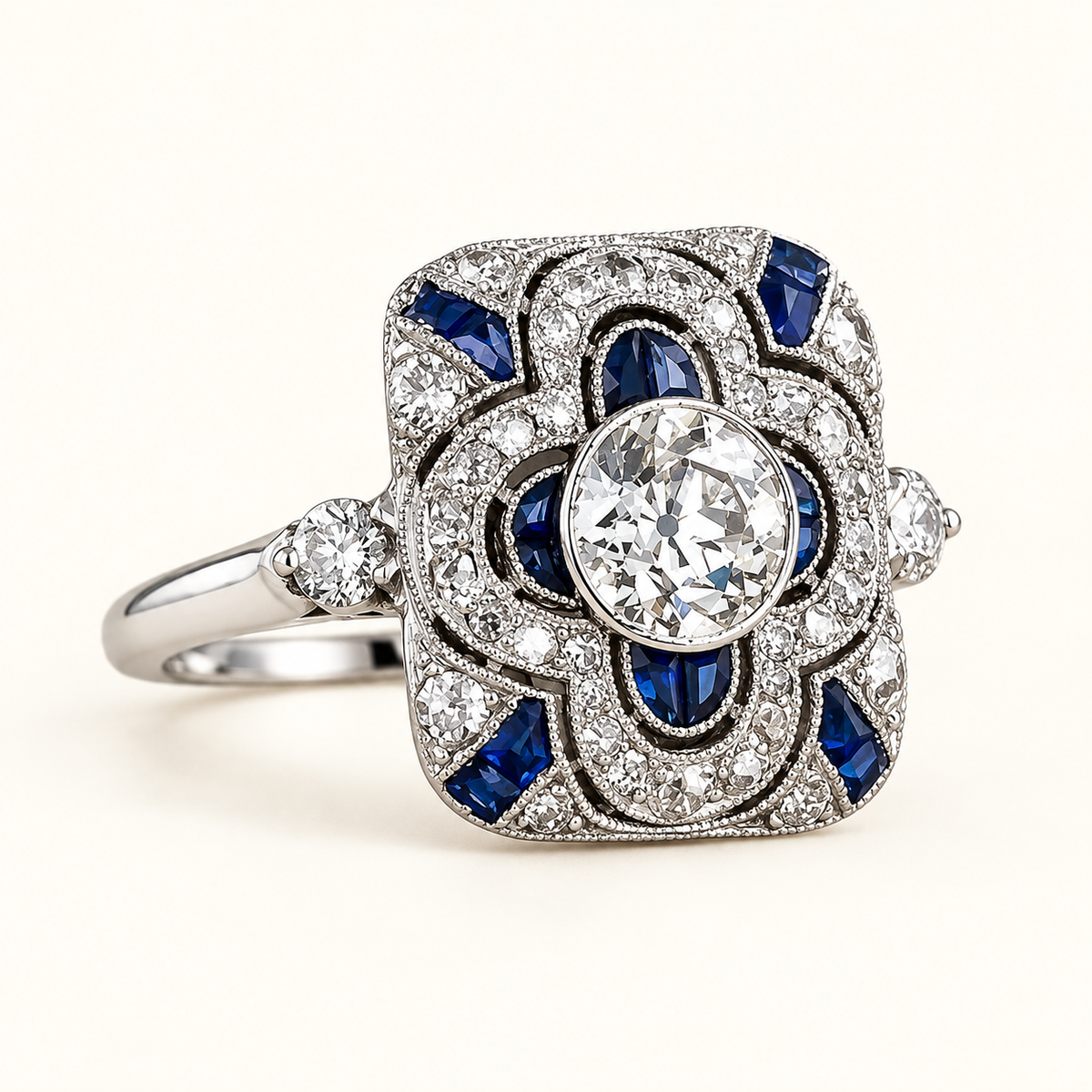 Women's Vintage Ring with Ornamental Gem Design