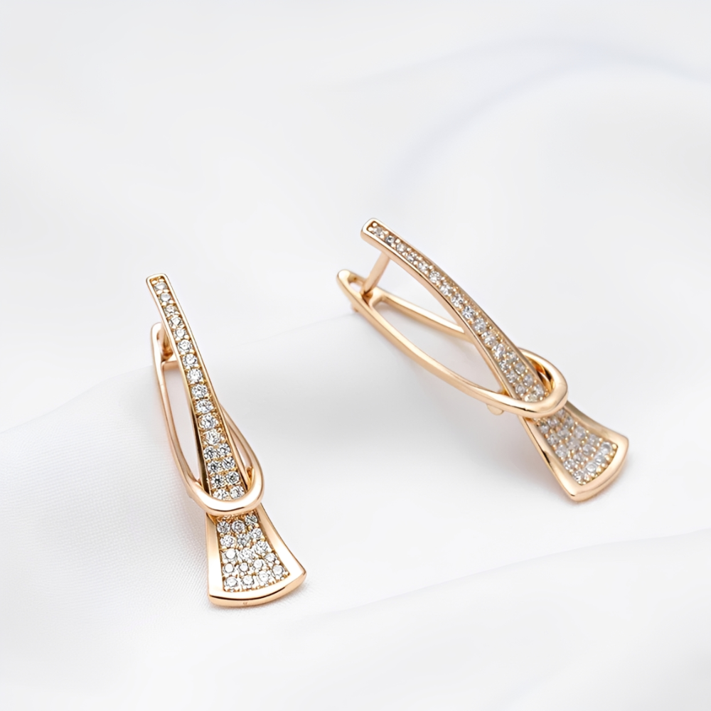 Women’s Layered Earrings with Vertical Design and Decorative Stone Details