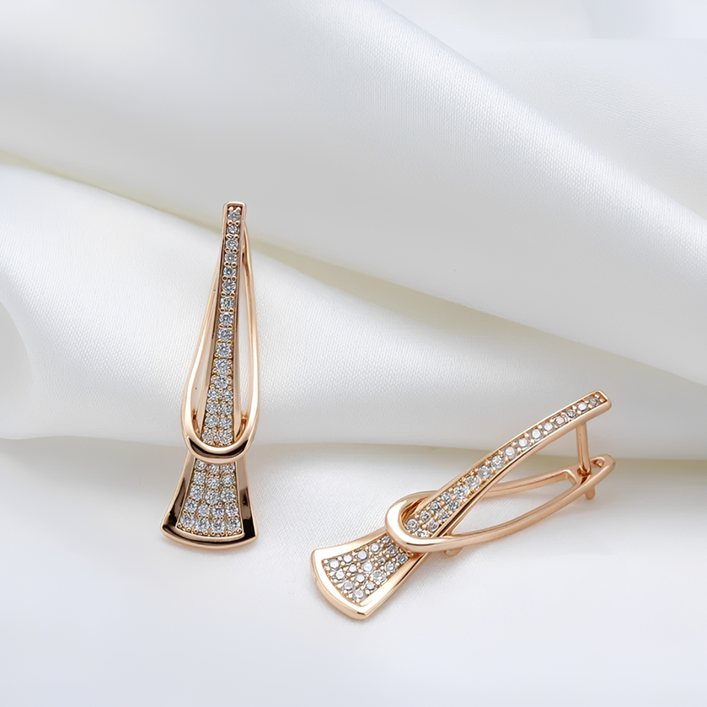 Women’s Layered Earrings with Vertical Design and Decorative Stone Details