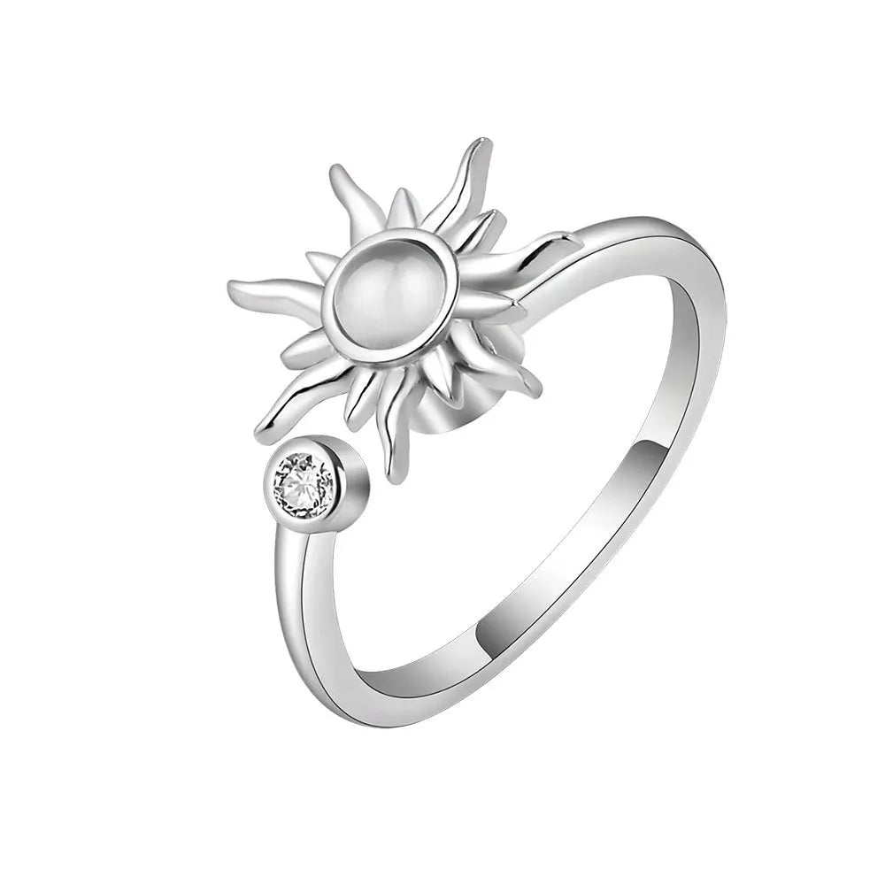 Helia Spinning Solar Ring