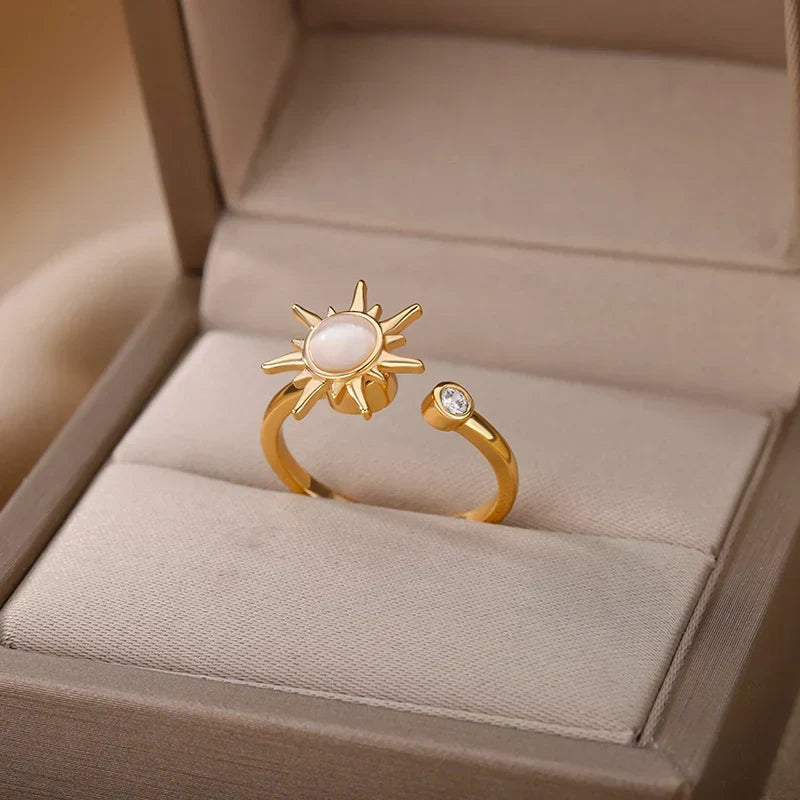 Helia Spinning Solar Ring