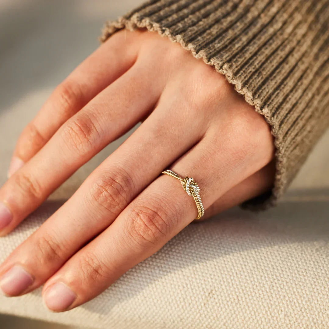 Mother and Daughter Link Ring