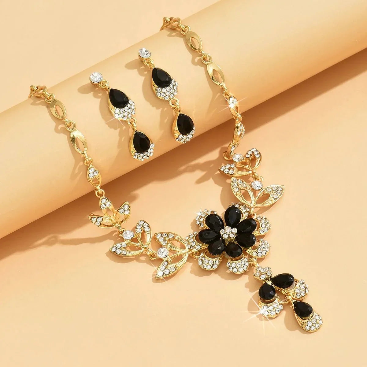 Women's Floral Necklace and Earrings Set with Flower Design and Stone Accents
