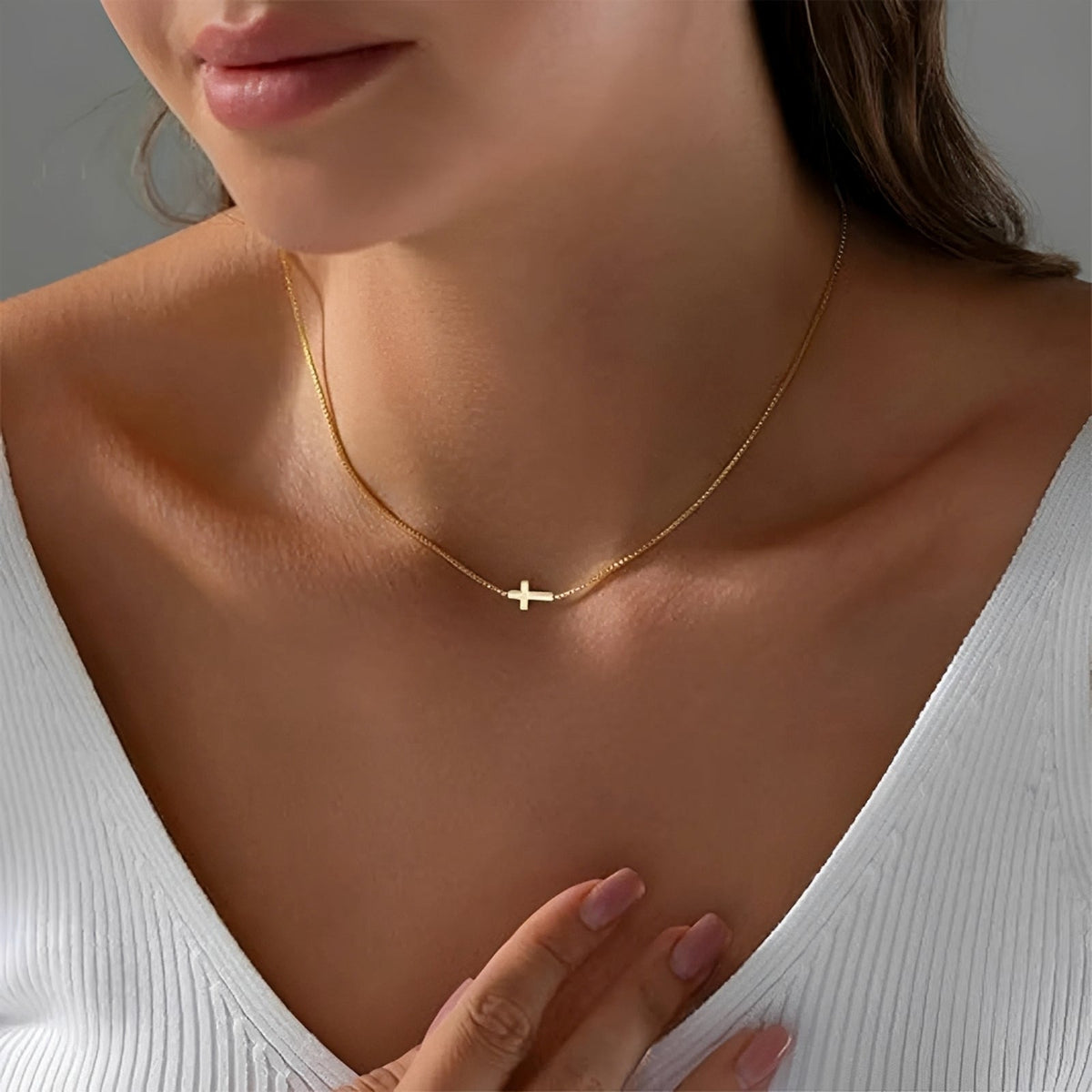 Aurora Necklace with Small Cross Pendant