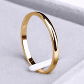 Women’s Ring with Simple Style